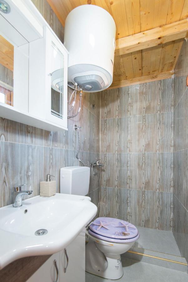 Lovcen mountain cottages Njegusi Extérieur photo